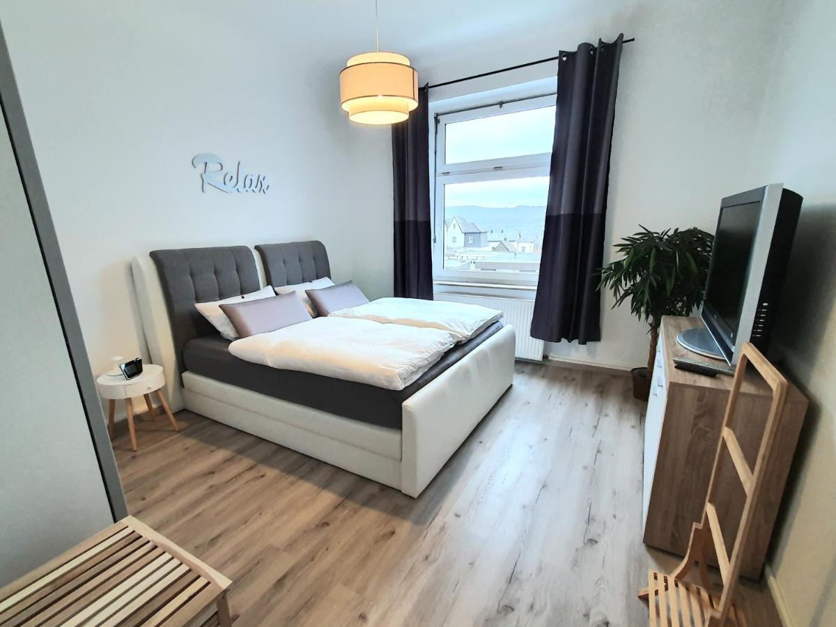 Moderne Wohlfuehloase Zentral In Seenaehe - Pillow Menu, 2 Stk 55" Smart Tvs, Netflix, Disneyplus Uvm Wetter  Exterior photo